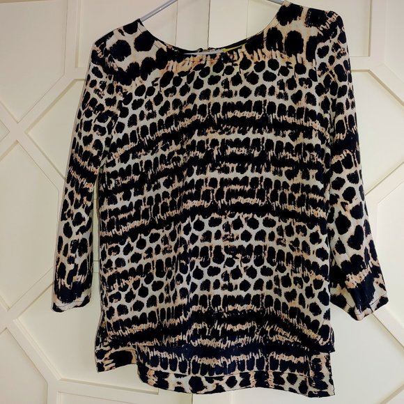 ANTHROPOLOGIE Maeve Abstract Leopard Silk Top Size Small - Picture 1 of 4